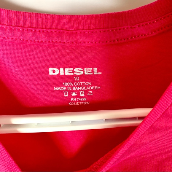 Diesel pink with white lace graphic T-shirt - Picture 2 of 6